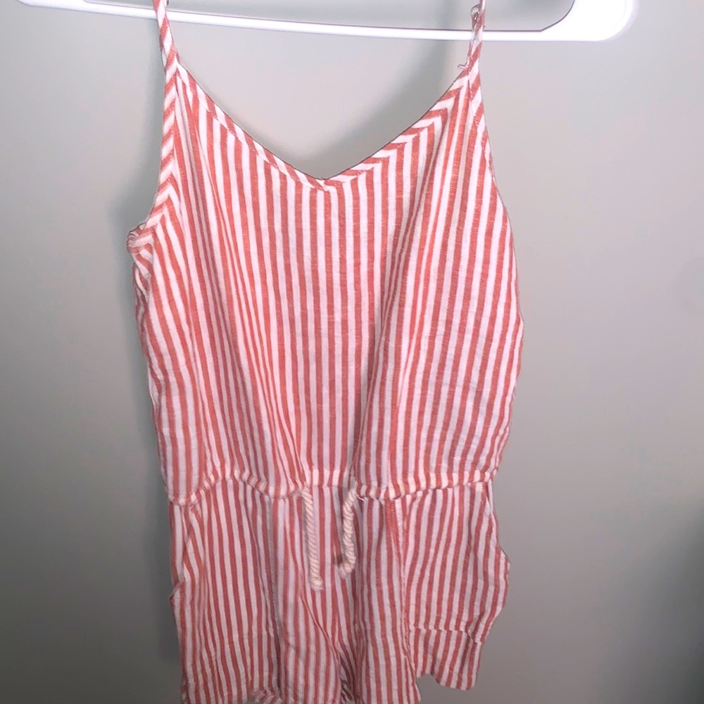 orange and white altrd state romper! sz small